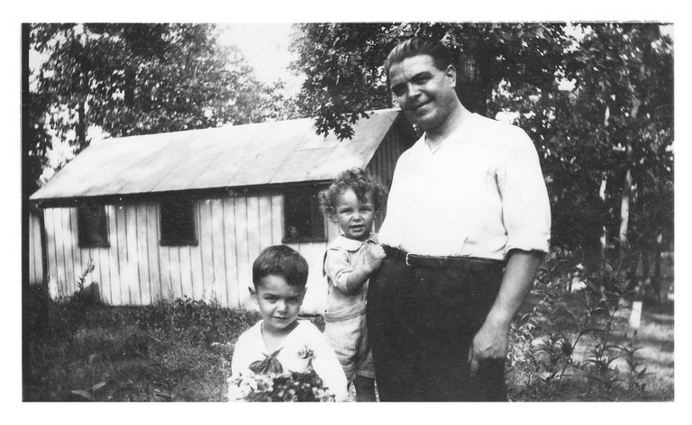 Sebastian, Alfred and their father, Alfred Jospeh de Grazia Sr (1921)
