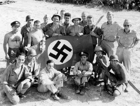 Alfred de Grazia + group WWII